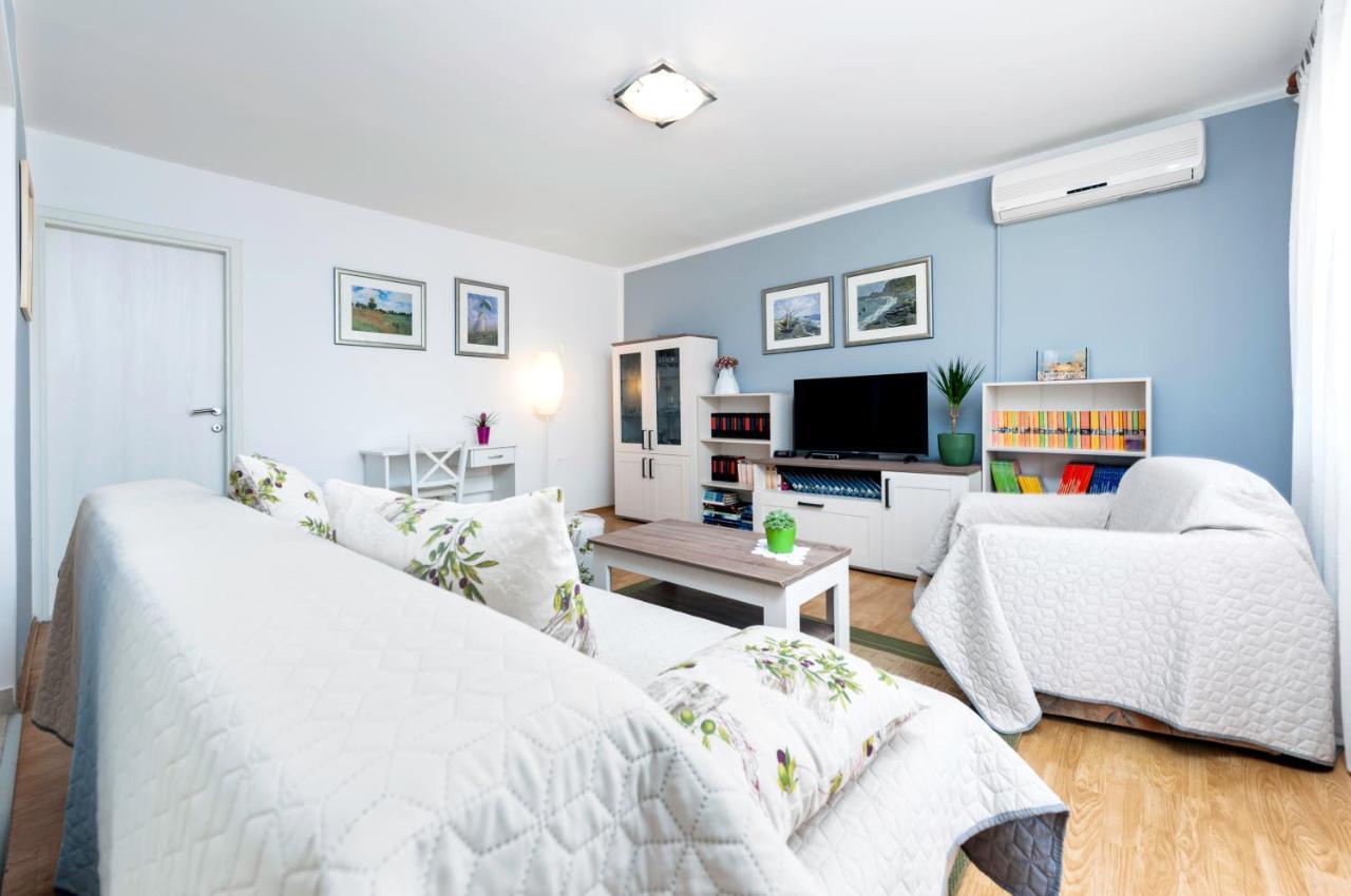 Apartman Oly 罗维尼 外观 照片